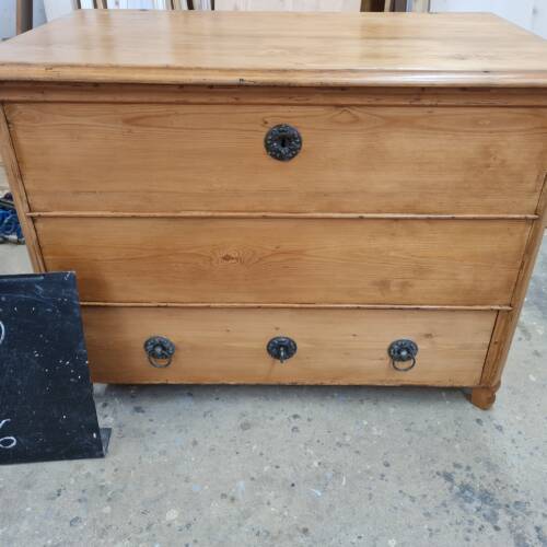 Truhla se šuplíkem